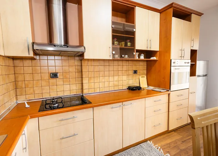 Cane Apartament Tirana